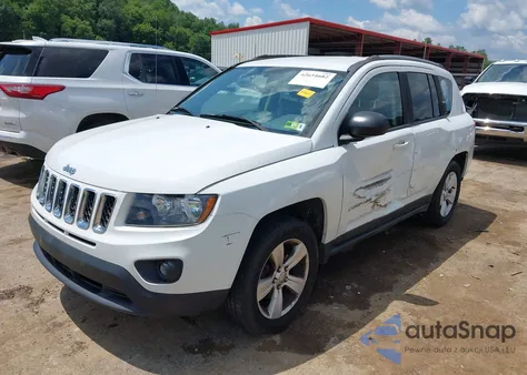 2015 Jeep Compass Sport из США, поврежденный, VIN 1C4NJDBB8FD371000
